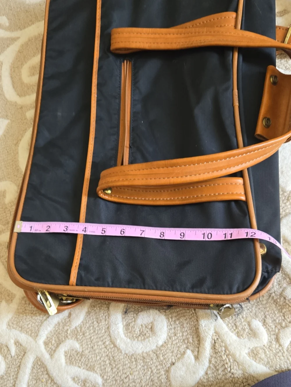 Hartmann Luggage Black Nylon Weekender Bag.